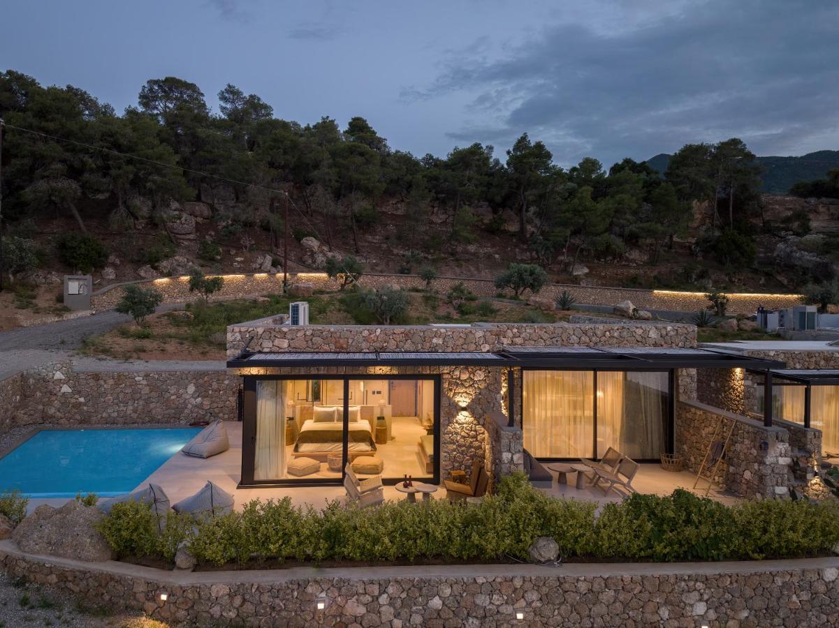 ​Le Grand Bleu Resort Dherveni Exteriör bild